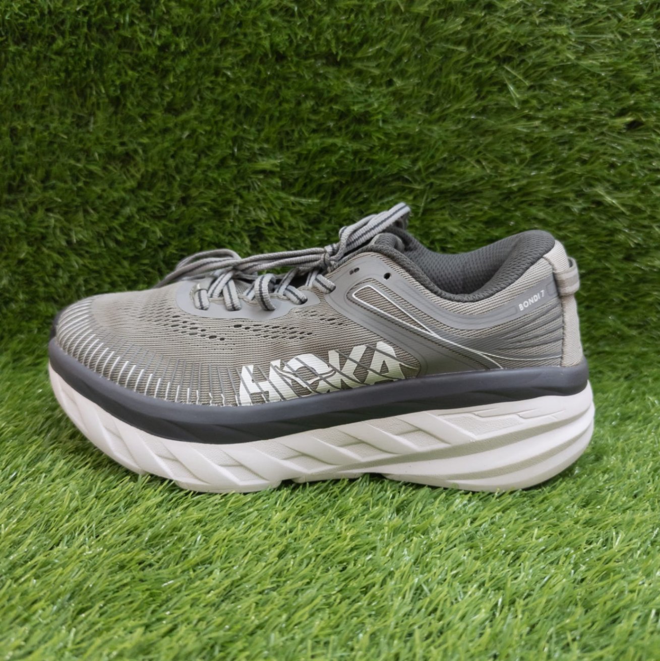 Hoka Bondi 7