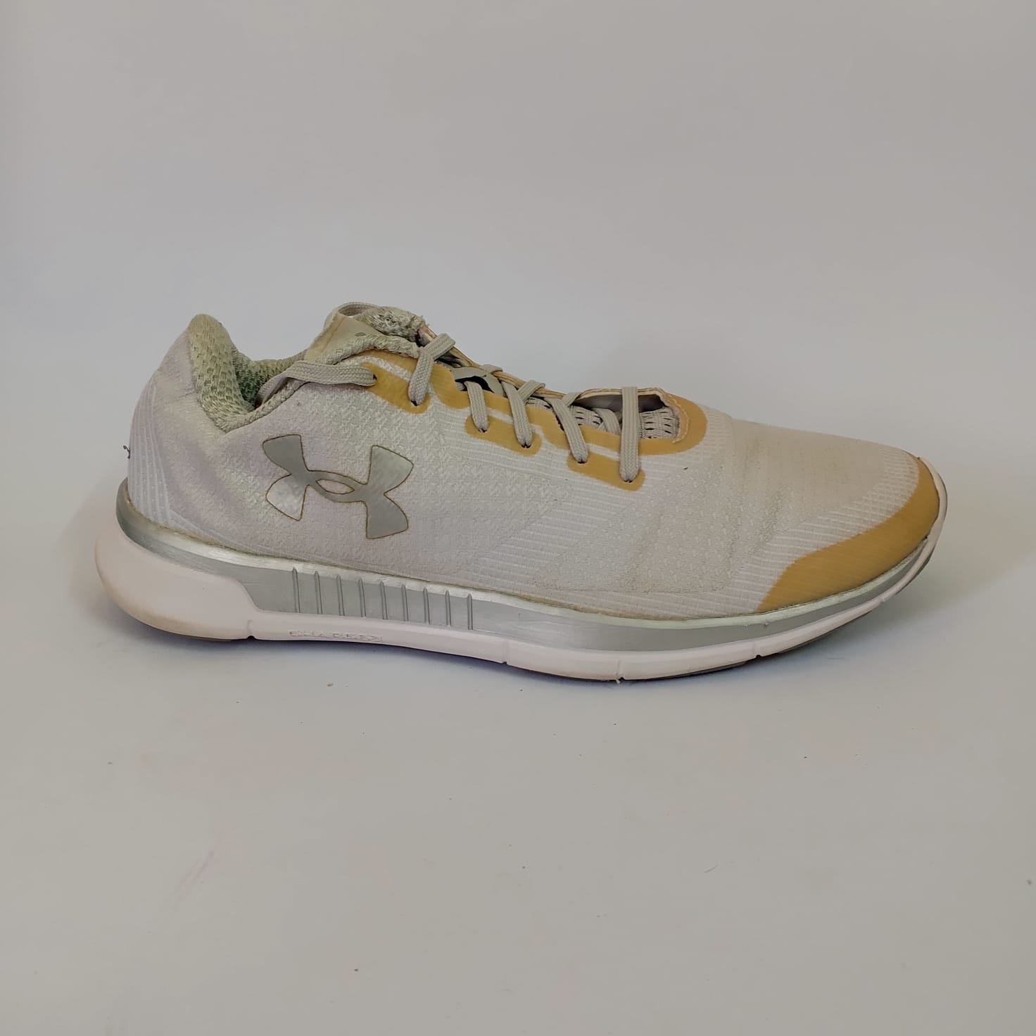 Under Armour Charged Lightning 